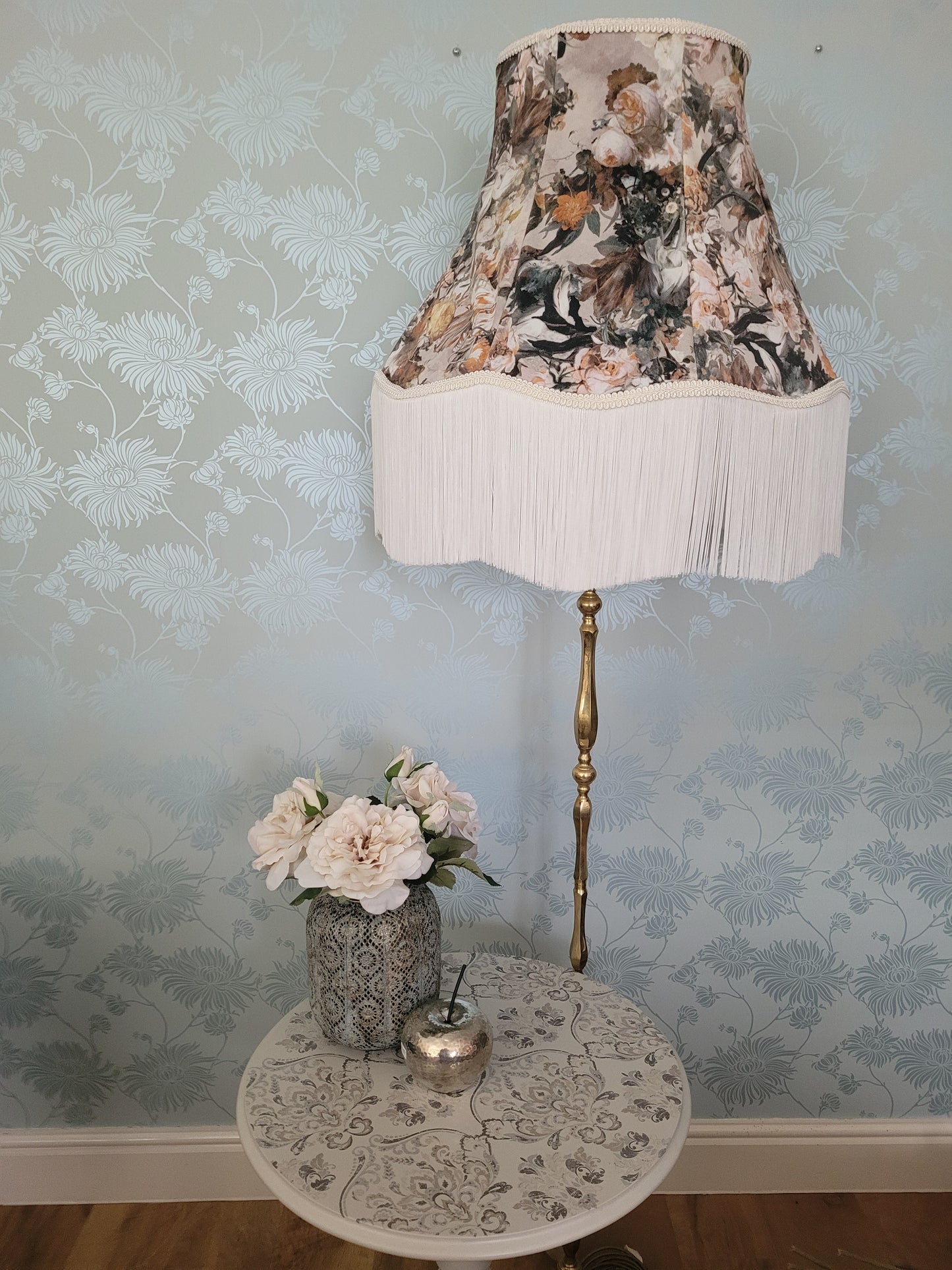 Circular Cream Lamp Table with Vintage Lace Design