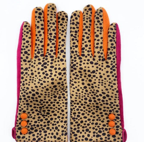 Bold Cheetah Print Gloves with Hot Pink and Orange Accents – Cosy Winter Accessories