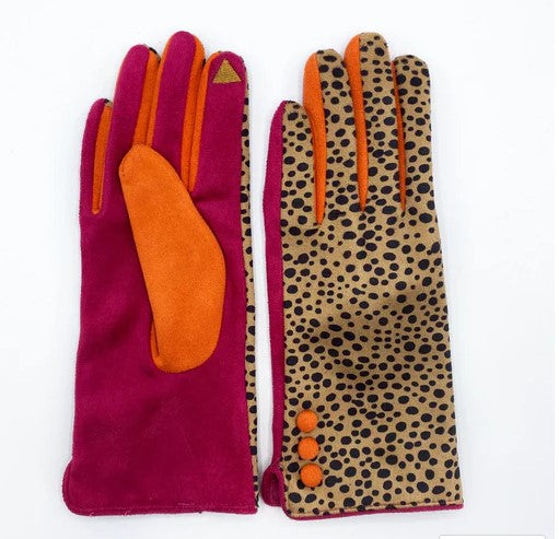 Bold Cheetah Print Gloves with Hot Pink and Orange Accents – Cosy Winter Accessories