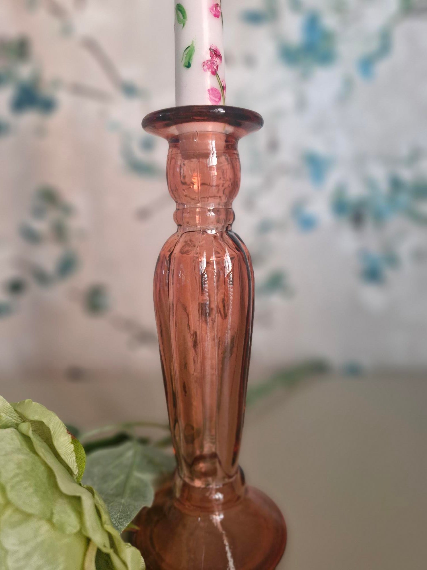 Add warmth and elegance to your space with our best-selling fluted dinner candleholder, now available in a rich burnt orange hue.
Expertly crafted from 100% recycled glass, this striking piece blends sustainable living with timeless style, making it an ideal choice for both everyday moments and special occasions
Expertly crafted from 100% recycled glass, this striking piece blends sustainable living with timeless style, making it an ideal choice for both everyday moments and special occasions.