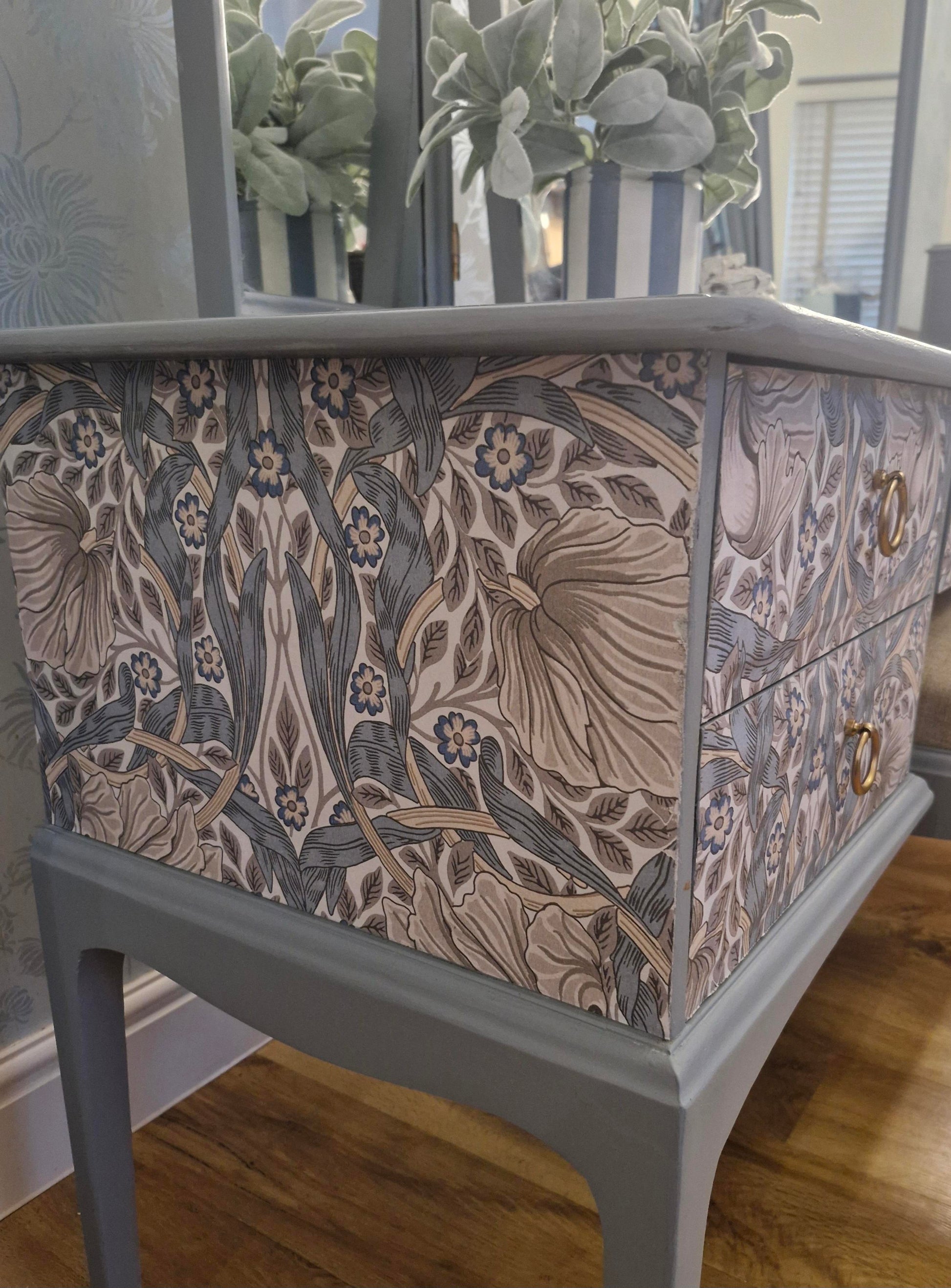 Stag dressing table side image