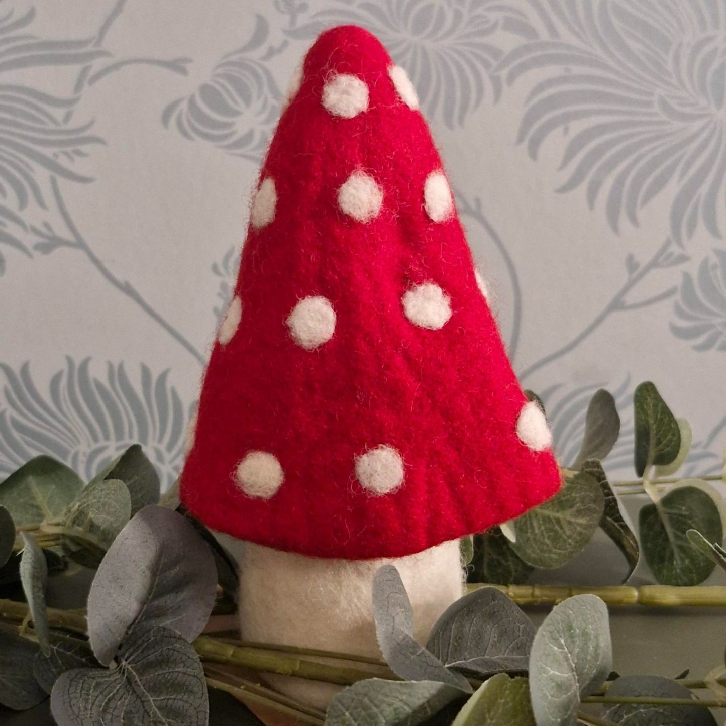 Large Felt Mushroom Ornament – 100% Wool, Handcrafted in Nepal (Fair Trade, 19cm)