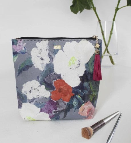 Stunning 1916 Wash Bag - beautiful floral design for cosmetics, skin care or toiletries, ideal gift for friend / loved one